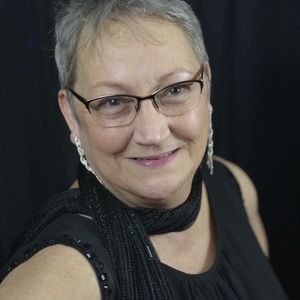 Meet your Posher, Nancy